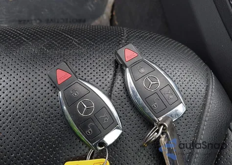 2016 Mercedes-Benz S 550 4Matic из США, поврежденный, VIN WDDUG8FB5GA262241